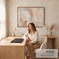 Quadro Decorativo Grande Flor Branca Branco para Sala | quadros decorativos | flor branca em macro com pétalas onduladas e estames bege ao centro | em ambiente 2 | Porao dos Quadros