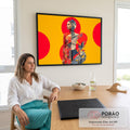 Mulher oriental em colagem pop art com círculos vermelhos sobre fundo amarelo, quadro decorativo