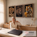 Quadro Decorativo Kit 3 Telas Leopardo Leão para Sala Preto | quadros decorativos | leopardo, leão e tigre em fundo preto, estilo fotografia realista | em ambiente 2 | Porao dos Quadros