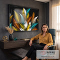 Quadro Decorativo Grande Buquê de Penas para Sala Preto | quadros decorativos | penas estilizadas em dourado turquesa laranja e branco sobre fundo preto | em ambiente 2 | Porao dos Quadros