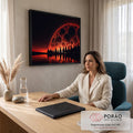 Quadro Decorativo Grande Lua de Lava para Sala Preto | quadros decorativos | lua em padrão de lava vermelha sobre floresta e lago refletido à noite | em ambiente 2 | Porao dos Quadros