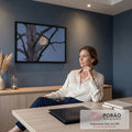 Quadro Decorativo Grande Lua Cheia Árvore Seca para Sala | quadros decorativos | lua cheia dourada emoldurada por galhos secos de árvore contra céu azul crepuscular | em ambiente 2 | Porao dos Quadros