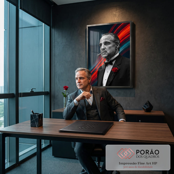 Homem de smoking com charuto e rosa vermelha em P&B sobre luzes vermelhas e azuis, quadro decorativo