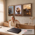 Quadro Decorativo Kit 3 Telas Elefante Rinoceronte para Sala | quadros decorativos | três animais selvagens elefante rinoceronte e cavalo branco em cenários naturais | em ambiente 2 | Porao dos Quadros