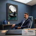 Quadro Decorativo Grande Figura em Barco para Sala Preto | quadros decorativos | figura encapuzada em barco preto observando duas luas brancas texturizadas no céu | em ambiente 2 | Porao dos Quadros