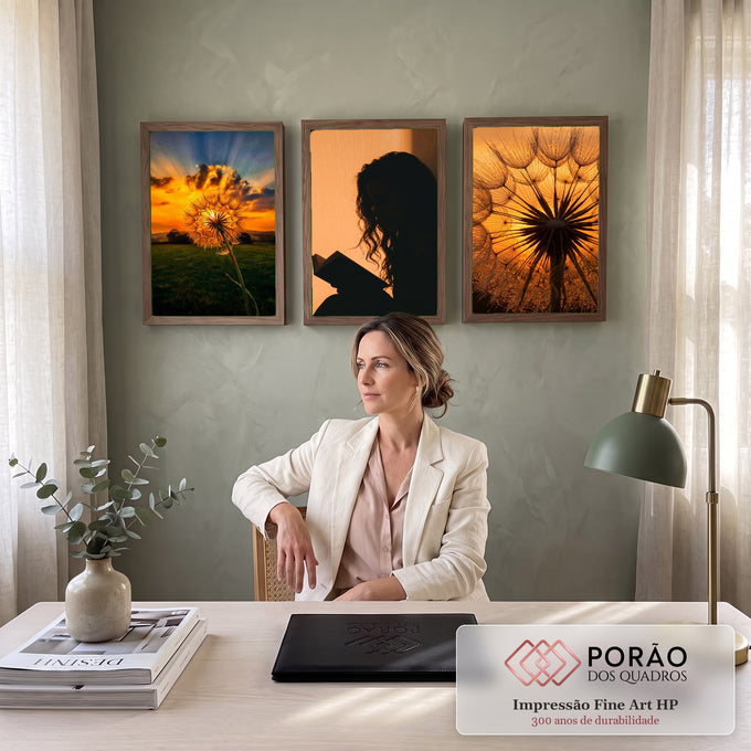 Quadro Decorativo Kit 3 Telas Dente Mulher Lendo para Sala | quadros decorativos | três painéis com dente-de-leão ao pôr do sol e silhueta de mulher lendo um livro | em ambiente 2 | Porao dos Quadros