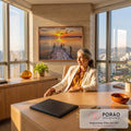 Pôr do sol laranja sobre lago calmo, píer de madeira e gaivotas voando em silhueta, quadro decorativo