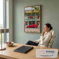 Carro esportivo vermelho clássico em frente a fachada verde com palmeira e flores, quadro decorativo