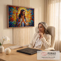 Quadro Decorativo Grande Jesus Mosaico para Sala | quadros decorativos | Jesus em oração com halo dourado sobre fundo em mosaico colorido estilo vitral | em ambiente 2 | Porao dos Quadros