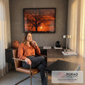 Quadro Decorativo Grande Árvore Silhueta Laranja para Sala | quadros decorativos | árvore sem folhas em silhueta contra céu laranja de pôr do sol | em ambiente 2 | Porao dos Quadros