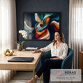Quadro Decorativo Grande Fitas Abstratas para Sala Azul | quadros decorativos | fitas abstratas entrelaçadas em azul, dourado e vermelho sobre fundo escuro | em ambiente 2 | Porao dos Quadros