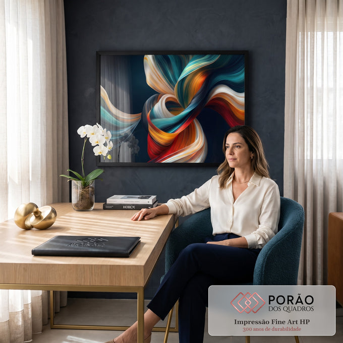 Quadro Decorativo Grande Fitas Abstratas para Sala Azul | quadros decorativos | fitas abstratas entrelaçadas em azul, dourado e vermelho sobre fundo escuro | em ambiente 2 | Porao dos Quadros
