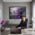 Quadro Decorativo Grande Floresta Enevoada para Sala Roxo | quadros decorativos | floresta enevoada com árvores roxas, lago refletindo e pessoa de guarda-chuva em barco | em ambiente 2 | Porao dos Quadros