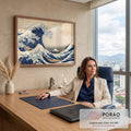 Quadro Decorativo Grande tela de pinturas Azul para Sala | quadros decorativos | grande onda azul com espuma branca sobre barcos e Monte Fuji ao fundo | em ambiente 2 | Porao dos Quadros