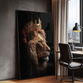 Quadro Decorativo Leão com Coroa Lateral - quadros decorativos para sala 1 Tela Vertical, 3 Telas - em ambiente decorado