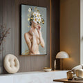Quadro Decorativo Mulher com Cabeça de Flores - Elegância e Sofisticação para Seu Ambiente - quadros decorativos para sala 1 Tela Vertical, 3 Telas - em ambiente decorado