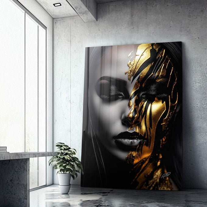 Quadro Decorativo Contemporâneo Rosto Metade Dourado e Metade Preto e Branco - quadros decorativos para sala 1 Tela Vertical, 3 Telas - em ambiente decorado