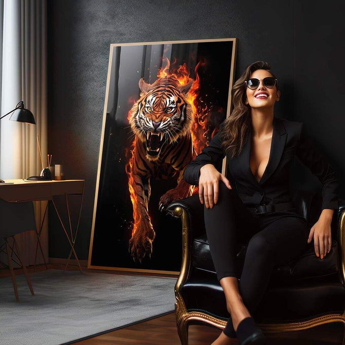 Quadro Decorativo A Fúria do Tigre - Arte Vibrante para Ambientes Eletrizantes - quadros decorativos 1 Tela Vertical, 3 Telas - em sala moderna