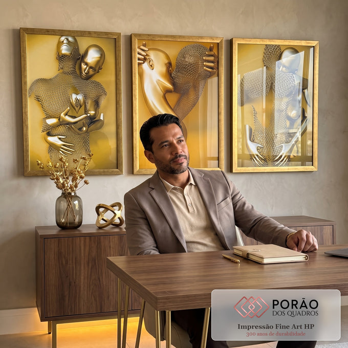 Quadro Decorativo: Toque De Ouro e Amor Incondicional em escritorio moderno - quadros decorativos para sala