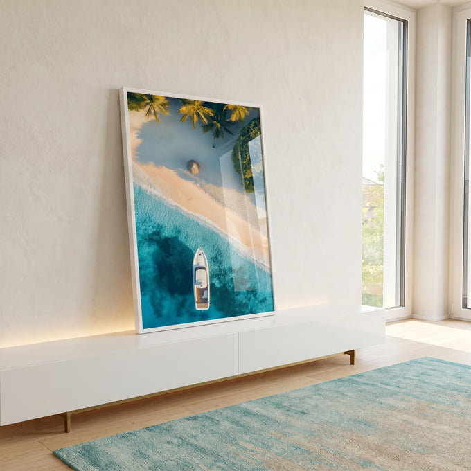 Quadro Decorativo Paraíso Tropical - Barco e Areia Fina em ambiente decorado - quadros decorativos para sala