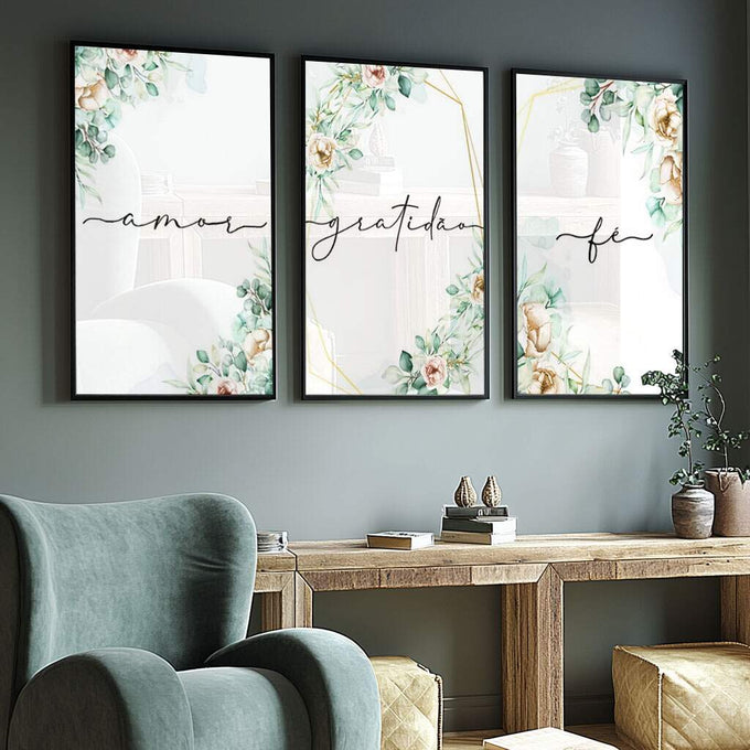 Quadro Decorativo: Amor e Gratidão em Flor - quadros decorativos para sala 1 Tela Vertical, 3 Telas - em ambiente decorado