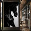 Quadro Decorativo Cavalo Elegante em Preto e Branco | quadros decorativos para sala | Cavalo preto majestoso em perfil com crina ao vento contra fundo branco. | Porao dos Quadros