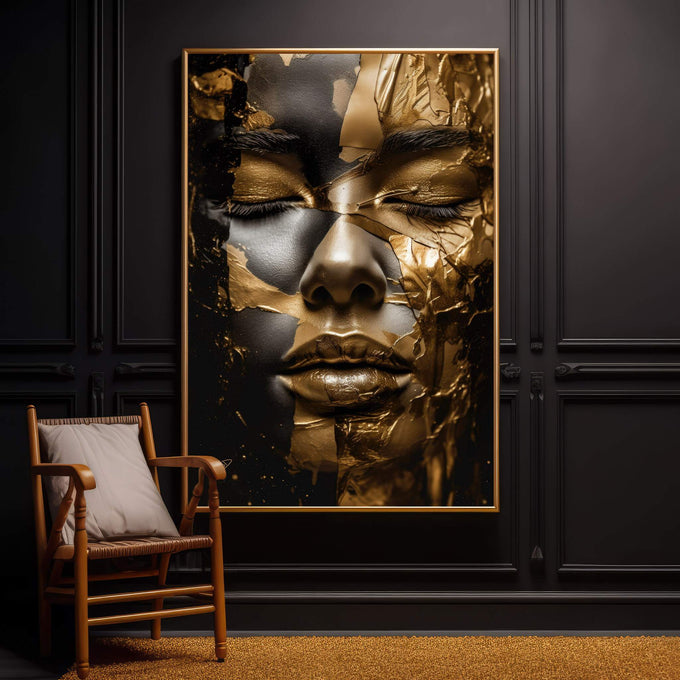 Quadro Decorativo - Luxo Dourado Feminino Inesquecível | quadros decorativos para sala | Rosto em preto e dourado com texturas sobrepostas e efeito de ouro batido. | Porao dos Quadros