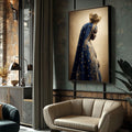 Quadro Decorativo Realeza Azul e Dourado | quadros decorativos para sala | Figura feminina em perfil com coroa dourada e véu azul-marinho bordado em ouro | Porao dos Quadros