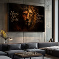 Quadro Decorativo: Força e Sabedoria | quadros decorativos para sala | Jesus e leão em composição dourada com textos religiosos em latim sobre fundo preto. | Porao dos Quadros