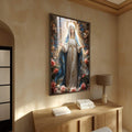 Quadro Decorativo Serenidade da Mãe | quadros decorativos para sala | Nossa Senhora com auréola divina cercada de rosas em composição realista clássica | Porao dos Quadros