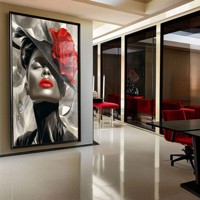 Quadro Decorativo Elegância Abstrata Feminino Estilizado | quadros decorativos para sala | Mulher sofisticada em preto e branco com grande flor vermelha, linhas texturizadas e expressão elegante. | Porao dos Quadros