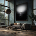 Quadro Decorativo Serenidade em Preto e Branco | quadros decorativos para sala | Horizonte lunar com reflexo em águas calmas em composição minimalista preto e branco | Porao dos Quadros