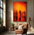Quadro Decorativo: Movimento e Emoção | quadros decorativos para sala | Silhuetas humanas em tons de vermelho e laranja com degradê luminoso e textura de linhas verticais | Porao dos Quadros