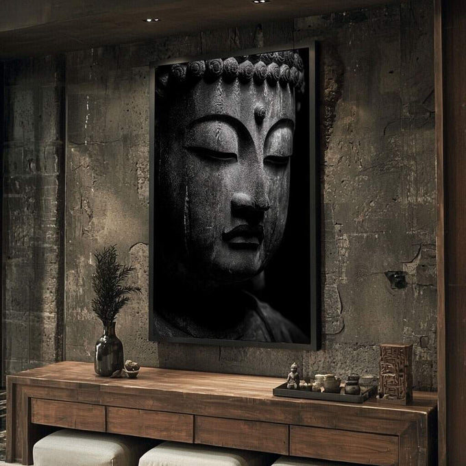Quadro Decorativo Buda em Cinza Elegante | quadros decorativos para sala | Retrato de Buda em preto e branco com textura profunda e olhos fechados em meditação. | Porao dos Quadros