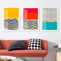 Quadro Decorativo: Abstração Vibrante - Ousadia em Cores | quadros decorativos para sala | Três painéis abstratos geométricos com ondas, pontos e cores amarelo, vermelho e turquesa. | Porao dos Quadros
