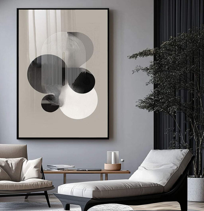 Quadro Decorativo Moderno Geométrico | quadros decorativos para sala | Composição abstrata com linhas circulares concêntricas em preto, branco e bege em movimento vertical. | Porao dos Quadros