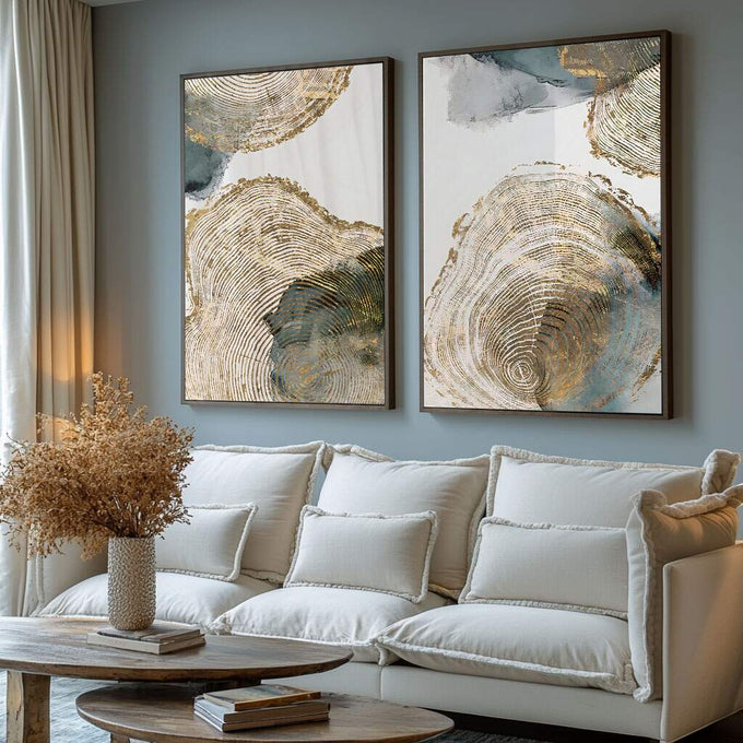 Quadro Decorativo: Abstração Azul Dourado - Único e Sofisticado | quadros decorativos para sala | Dois quadros com anéis abstratos concêntricos em dourado, bege e azul com linhas delicadas. | Porao dos Quadros
