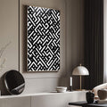 Quadro Decorativo Labirinto Preto e Branco | quadros decorativos para sala | Padrão geométrico abstrato em preto e branco com linhas entrelaçadas e movimento visual contínuo | Porao dos Quadros