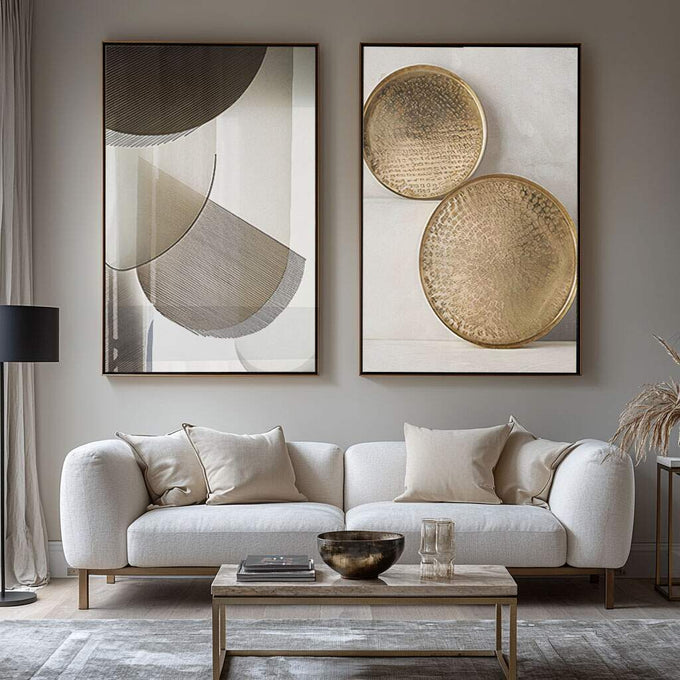Quadro Decorativo Reflexos Dourados - Suprema Elegância | quadros decorativos para sala | Duas telas abstratas com formas geométricas em tons bege e cinza com texturas e curvas contidas. | Porao dos Quadros