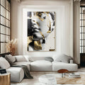 Quadro Retrato Moderno com Toque Dourado | quadros decorativos para sala | Rosto fragmentado em painéis sobrepostos com acentos dourados em preto e branco | Porao dos Quadros