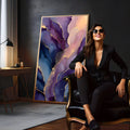 Pintura abstrata em tinta fluida roxa, azul e rosa com veios dourados, quadro decorativo