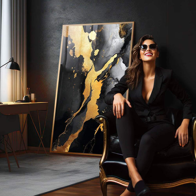 Quadro Decorativo Abstrato Luxuoso em Dourado e Preto Transforme Seu Ambiente | quadros decorativos para sala | Mapa da Ásia em tons dourados e prateados sobre fundo preto com composição abstrata. | em Quadros para Sala | Porao dos Quadros