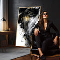 Quadro Decorativo Elegância Abstrata | quadros decorativos para sala | Rosto fragmentado em preto e dourado com respingos abstratos e técnica mista expressionista. | em Quadros para Sala | Porao dos Quadros