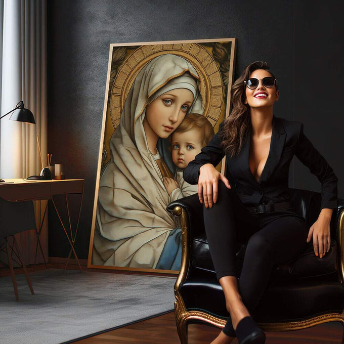 Quadro Decorativo Amor Eterno e Sofisticado | quadros decorativos para sala | Madona com Menino Jesus em tons bege e dourado com halo decorativo. | em Quadros para Sala | Porao dos Quadros