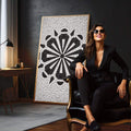 Quadro Decorativo Geométrico Preto e Branco | quadros decorativos para sala | Mandala geométrica em preto e branco com triângulos e padrão circular texturizado | em Quadros para Sala | Porao dos Quadros