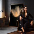 Quadro Decorativo Flor Etérea em Fundo Negro | quadros decorativos para sala | Tulipa dourada luminosa com pétalas translúcidas sobre fundo preto profundo | em Quadros para Sala | Porao dos Quadros