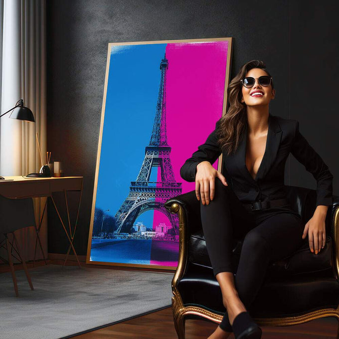 Quadro Decorativo Torre Eiffel Moderna | quadros decorativos para sala | Torre Eiffel em pop art com divisão azul vibrante e rosa choque, composição gráfica contemporânea | em Quadros para Sala | Porao dos Quadros