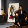 Quadro Busto Dourado - Elegância Clássica Moderna | quadros decorativos para sala | Busto clássico com máscara dourada, triângulos geométricos em bordô e linhas abstratas em composição vertical refinada. | em Quadros para Sala | Porao dos Quadros