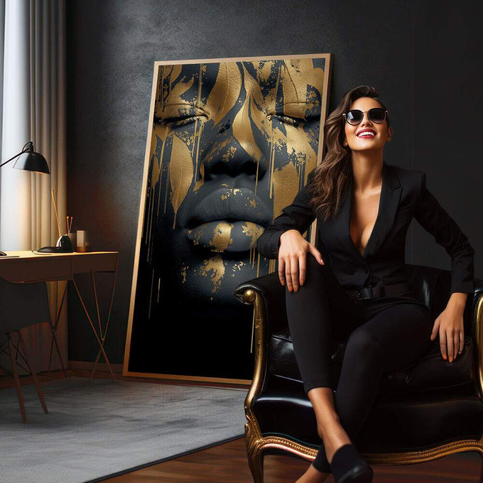 Quadro Decorativo Oro e Serenidade | quadros decorativos para sala | Rosto feminino em preto com detalhes em dourado, estilo digital art contemporâneo | em Quadros para Sala | Porao dos Quadros