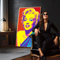 Quadro Decorativo - Marilyn Monroe Pop Arte | quadros decorativos para sala | Retrato em Pop Art com cores vibrantes amarelo, roxo e vermelho em composição vertical | em Quadros para Sala | Porao dos Quadros